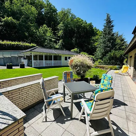 Eifelblick Loft-apartments Villa