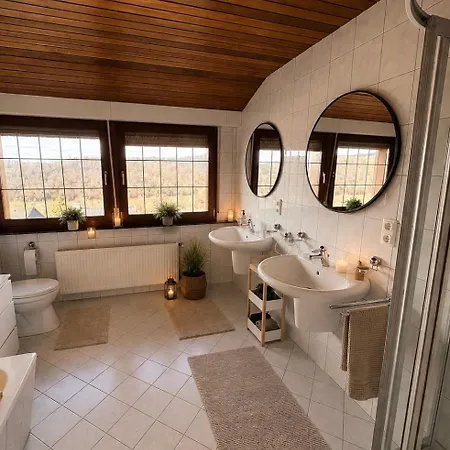 Eifelblick Sauna&wellness Villa *