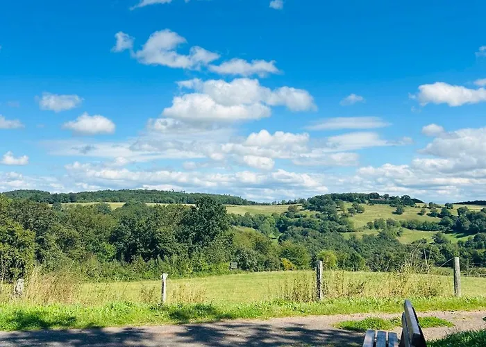 Eifelblick Loft-apartment Villa